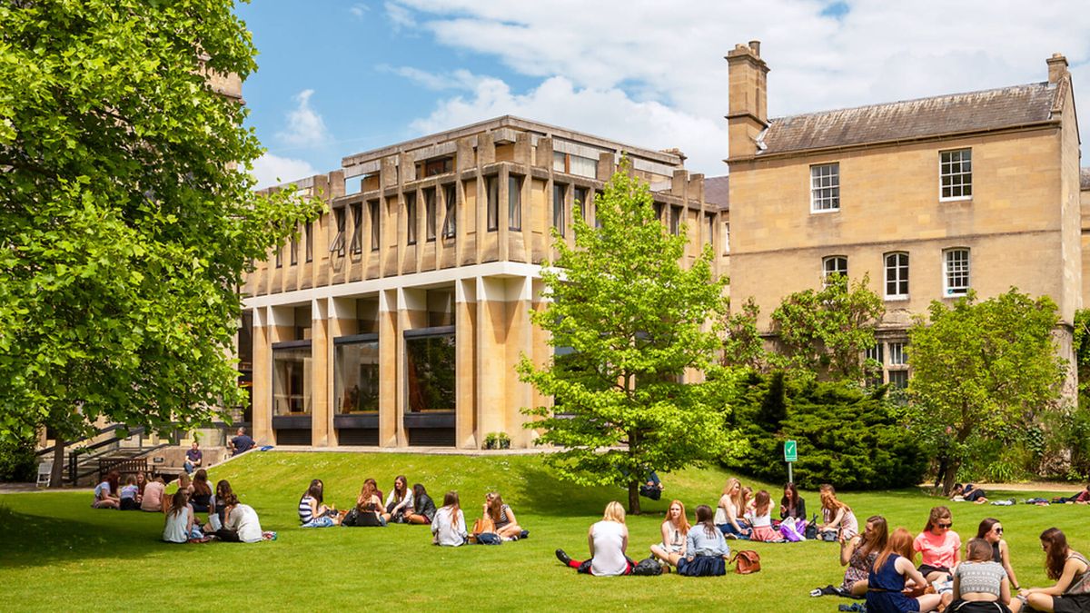 ¿Cómo ha cambiado estudiar en el Reino Unido después del Brexit?